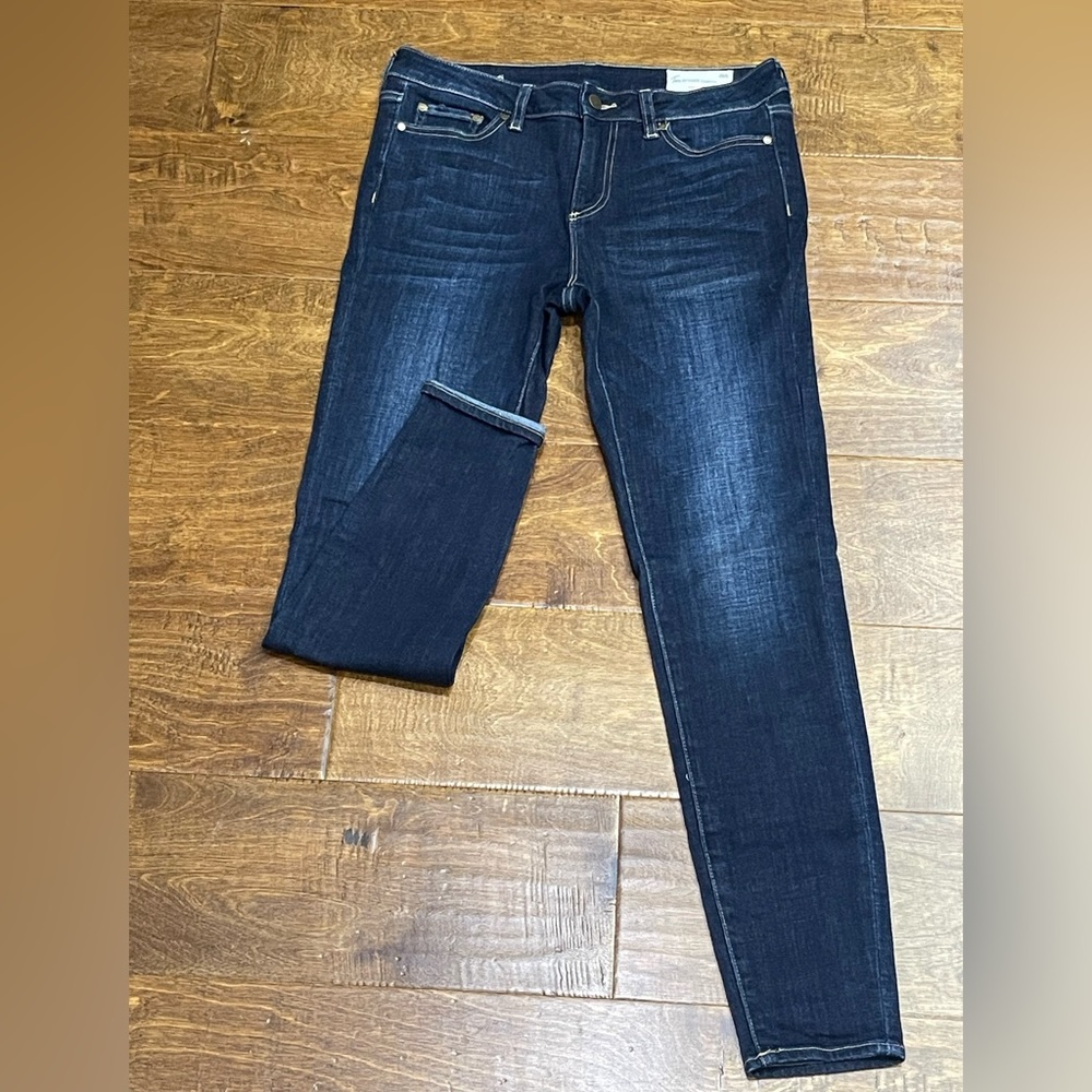 VINCE CAMUTO jeans